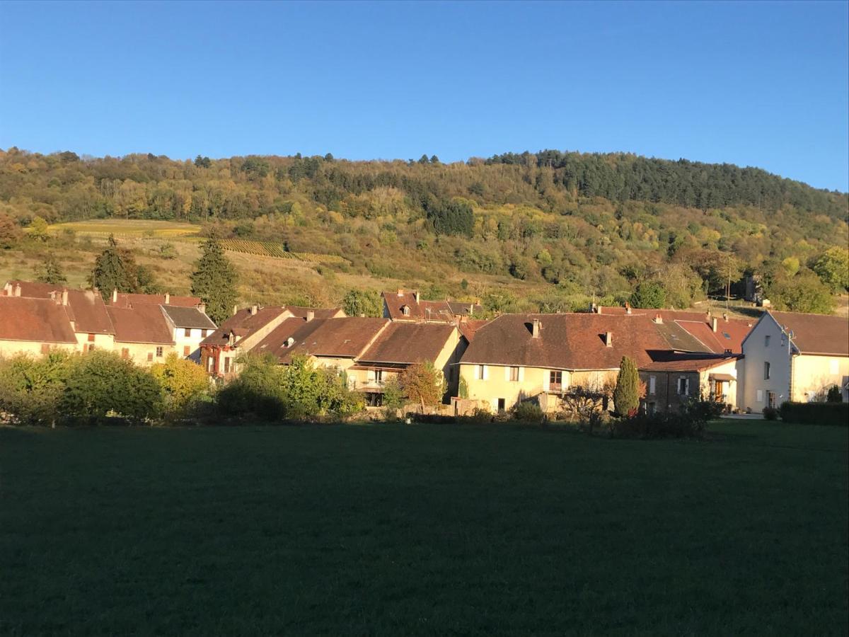Golf Val De Sorne Vernantois Maison Vigneronne Екстериор снимка